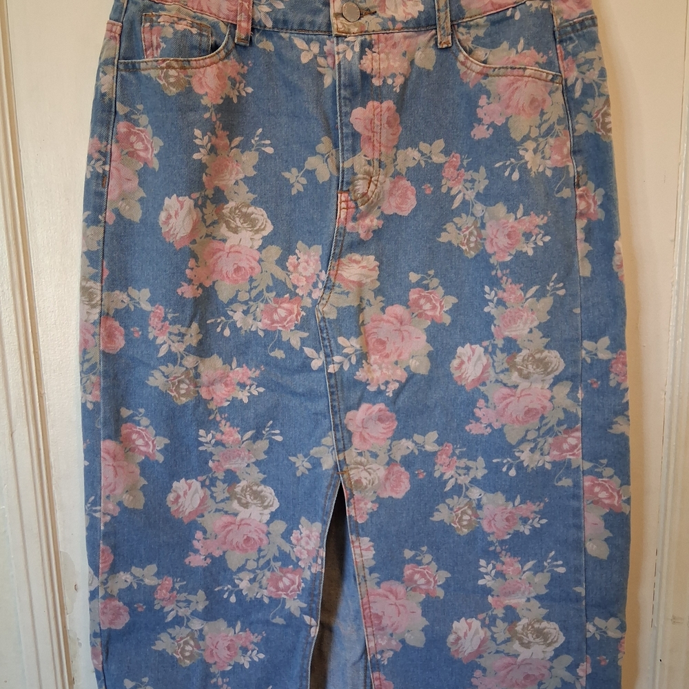 SHEIN Floral Blue Midi Skirt